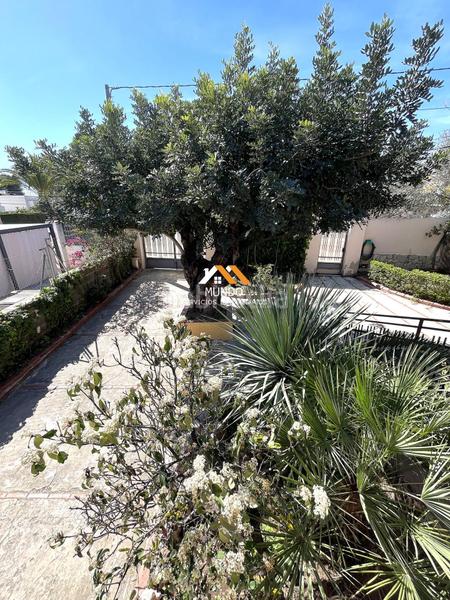Foto c32a0cbf-d9ce-4e0b-8216-83baf8026a4b. Chalet con riscaldamento parcheggio piscina in La Cañada Paterna