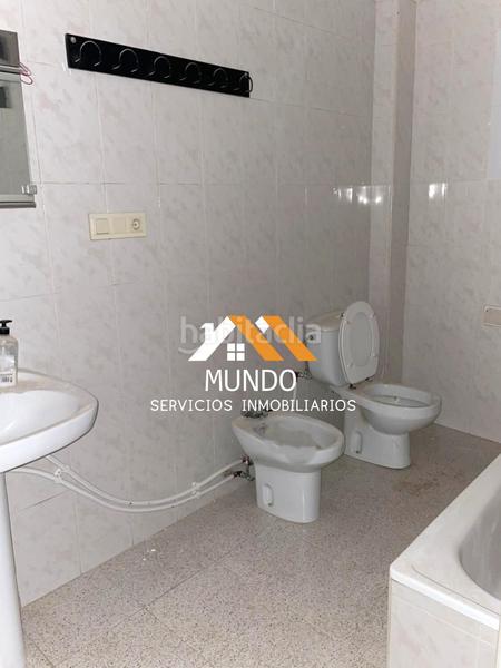 Foto 29af55f6-d070-4676-92b5-e94e6a41ce4e. Local comercial a L´Amistat Valencia