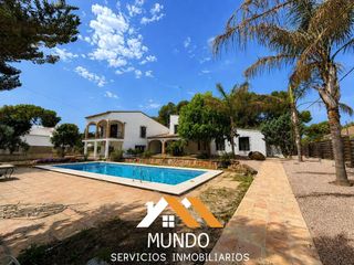 Location Chalet à La Cañada. Magnífico chalet independiente en alquiler