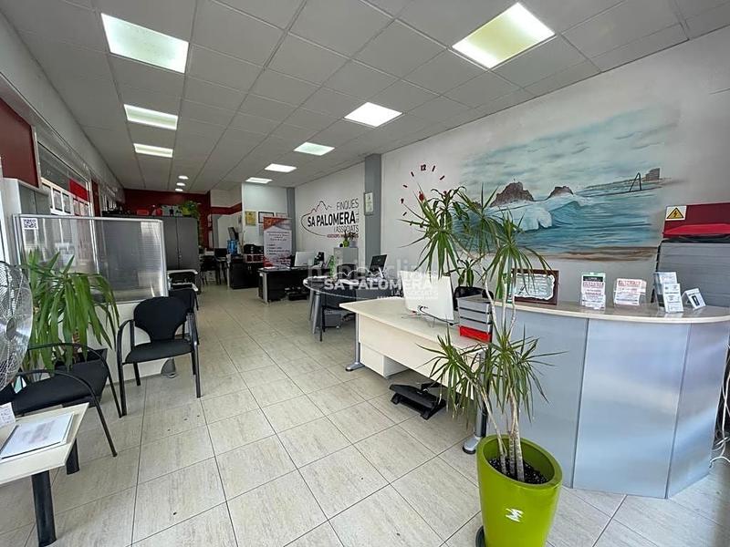 Foto a4fbcefc-fc6d-4ab7-b5b8-9a87cf564dc2. Local commercial dans Els Pins Blanes