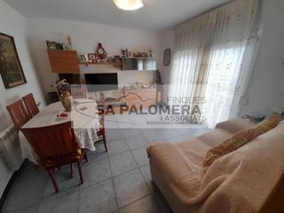 Pis a Els Pins. Piso en la plantera con terraza de 30m2, con ascensor