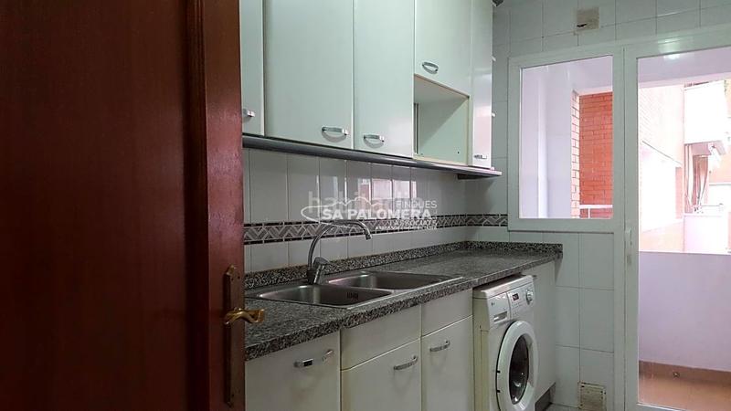 Foto 946fc229-5062-4078-a564-1e51b6910519. Etagenwohnung mit pool in Fenals Lloret de Mar