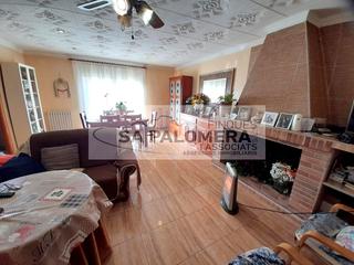 Casa a Mas Florit-Ca la Guidó. Casa a cuatro vientos con terreno muy cerca de blanes