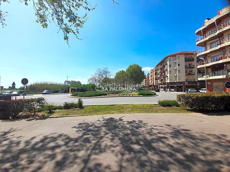 Foto 666a4dce-e958-4a17-9ec8-a267fad243c1. Aparcament cotxe a La plantera Blanes