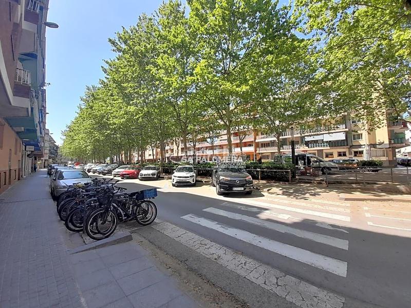 Foto ccc8291e-350d-4991-879a-c49475dee559. Aparcament cotxe a La plantera Blanes