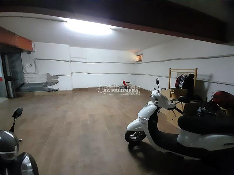 Foto f30f8f3d-338b-49e9-8fa3-9ada79dbb071. Aparcament cotxe a La plantera Blanes