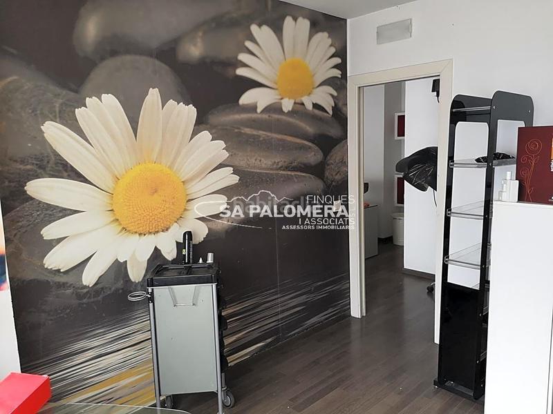 Foto c76840e4-43c9-434a-a934-e08150acadc9. Local commercial dans Mercat-Mas Moixa Blanes