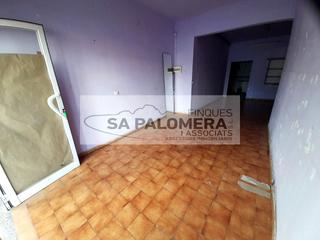 Local Comercial a Mas Florit-Ca la Guidó. Local ideal para almacen o parking para coche