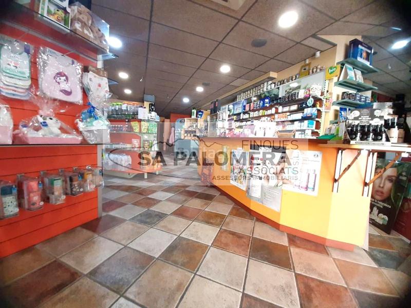 Foto 427e63c7-1e01-4e0d-a19b-23b02841db69. Local comercial espectacular local 348 metros en perfecto estado en Blanes