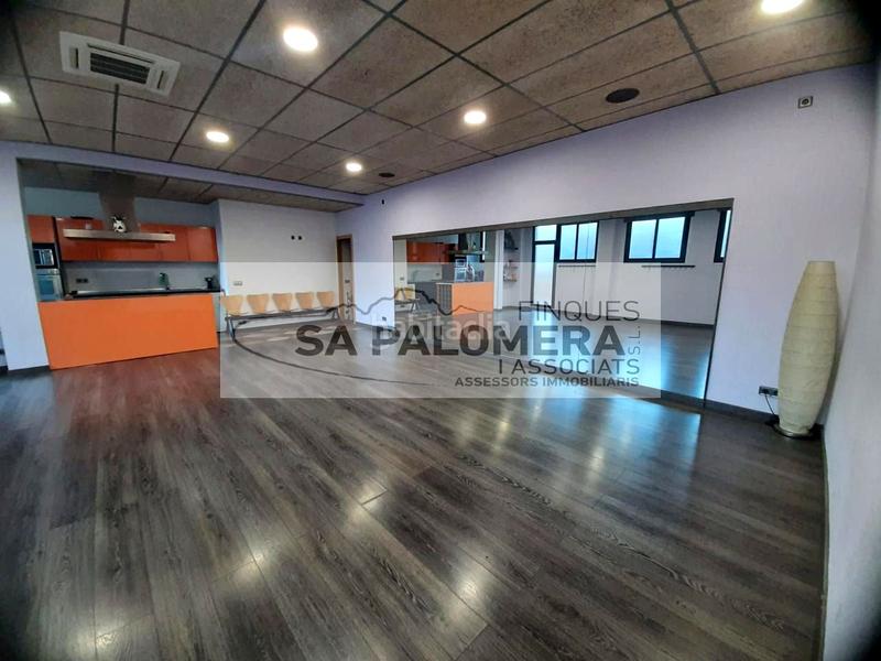 Foto 48f6528c-632e-4199-9adf-b892bcbfd0d3. Local comercial espectacular local 348 metros en perfecto estado en Blanes