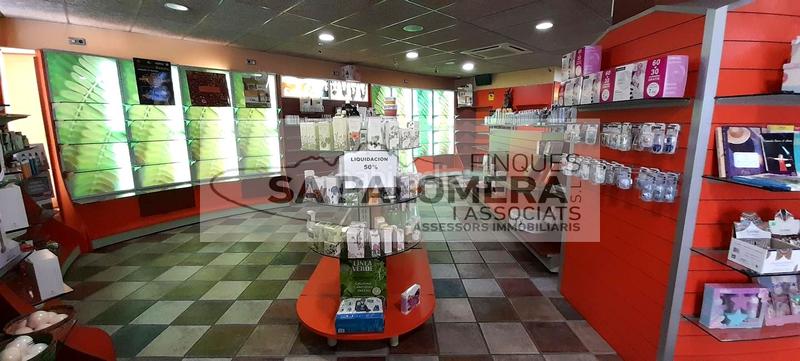 Foto 63badc6d-3e94-448c-a859-80fdcad5a9c6. Local comercial espectacular local 348 metros en perfecto estado en Blanes