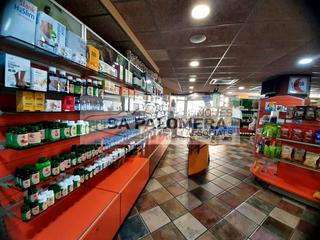 Local Comercial a Els Pavos. Espectacular local  348 metros en perfecto estado