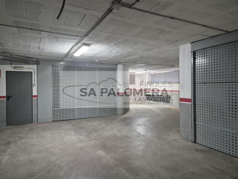 Foto 56673e95-87fd-4c25-857e-afbd6228634e. Aparcament cotxe a Tordera Tordera