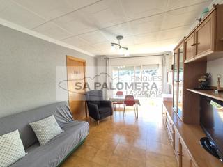 Appartamento in Els Pins. Excelente piso a unos metros de la playa 4ta planta sin ascensor