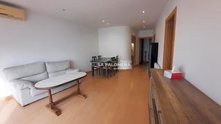 Miete Etagenwohnung  Carrer de les gavarres. Se alquila piso  de temporada en los pavos