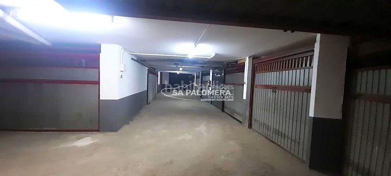 Foto 0379ace6-d9e3-4fa9-9294-9ed01fc511bb. Aparcament cotxe a Els Pins Blanes