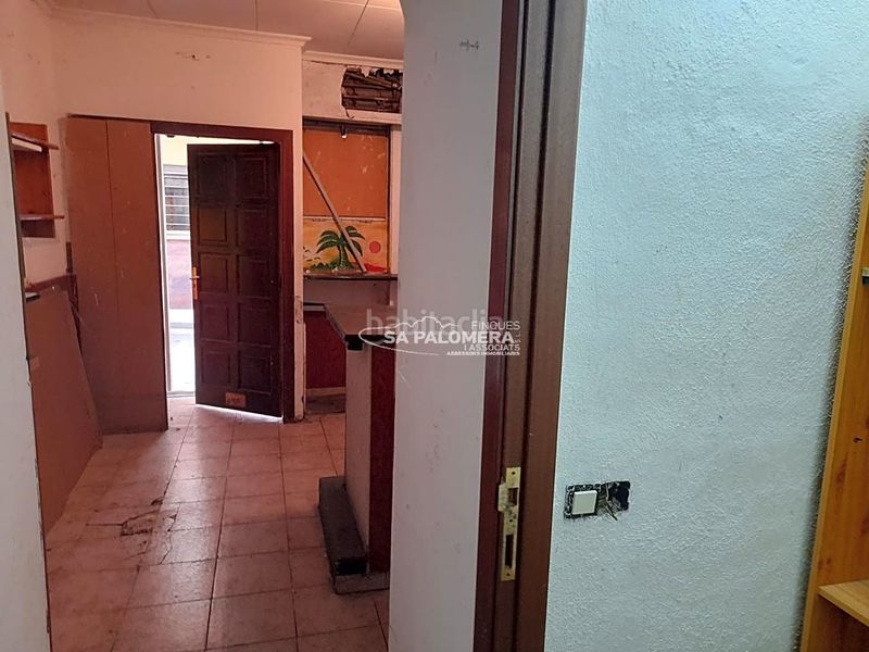 Foto 0a2fbd6c-eb07-4dc0-bad9-f0f1ff58cc30. Local comercial a Els Pins Blanes
