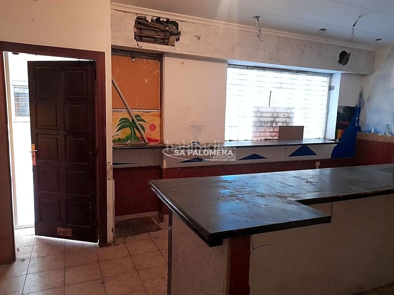 Foto 4216c806-c1cc-4456-83c2-cbc38290d0b7. Local comercial a Els Pins Blanes