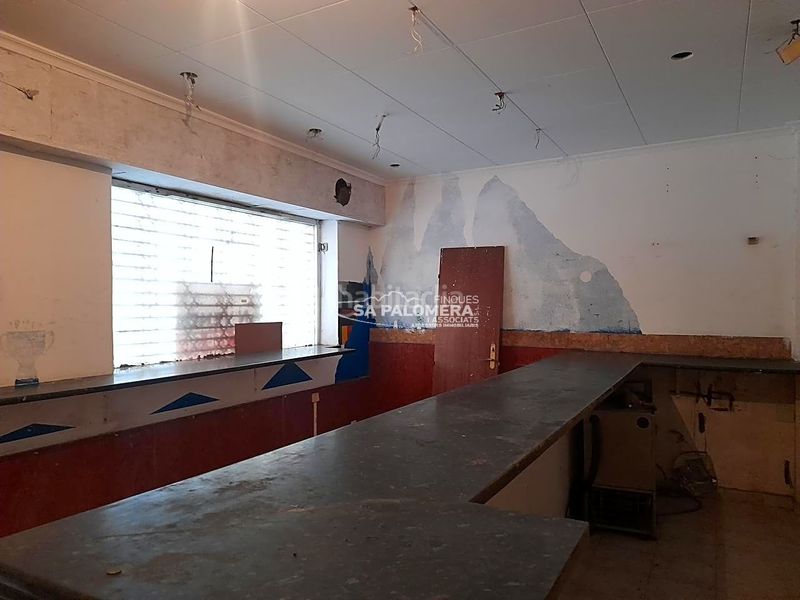 Foto 437de09a-bf2d-4c9e-b308-9a6d752ec9d0. Local comercial a Els Pins Blanes