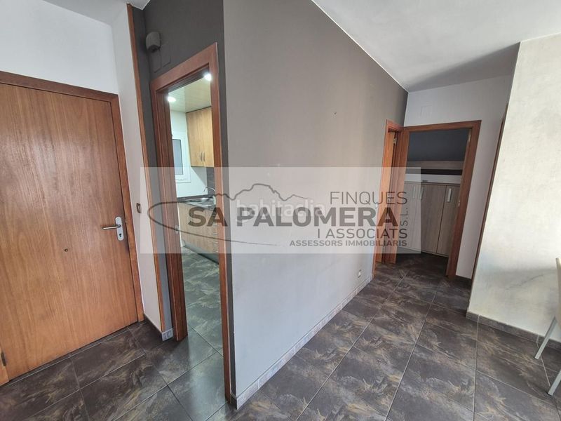 Foto 8d7102f2-5d3e-432c-a976-c9e2dbdf6d80. Pis a Els Pins Blanes