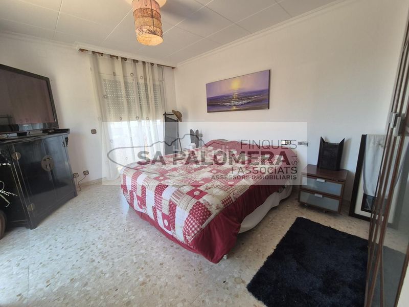 Foto 33315476-19b5-4a5d-b8ce-ebb287257850. Casa amb piscina a La plantera Blanes