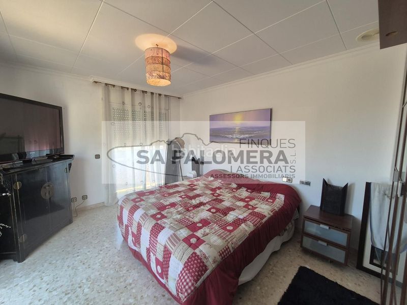Foto 3d34abab-c433-4b82-b5fe-f302b852132d. Casa amb piscina a La plantera Blanes