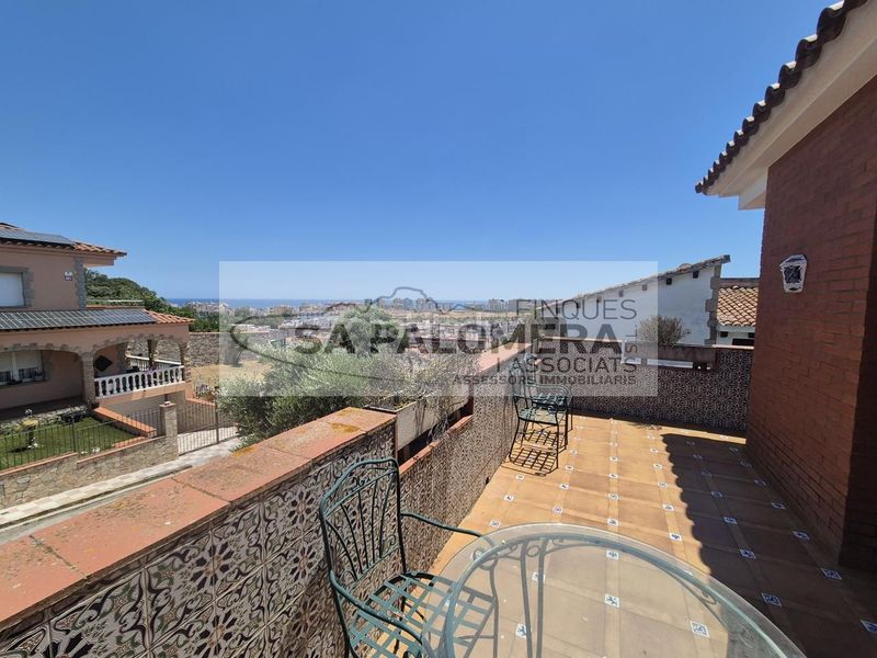 Foto 670bb977-e8a7-49b0-8e84-94571df06b5b. Casa amb piscina a La plantera Blanes