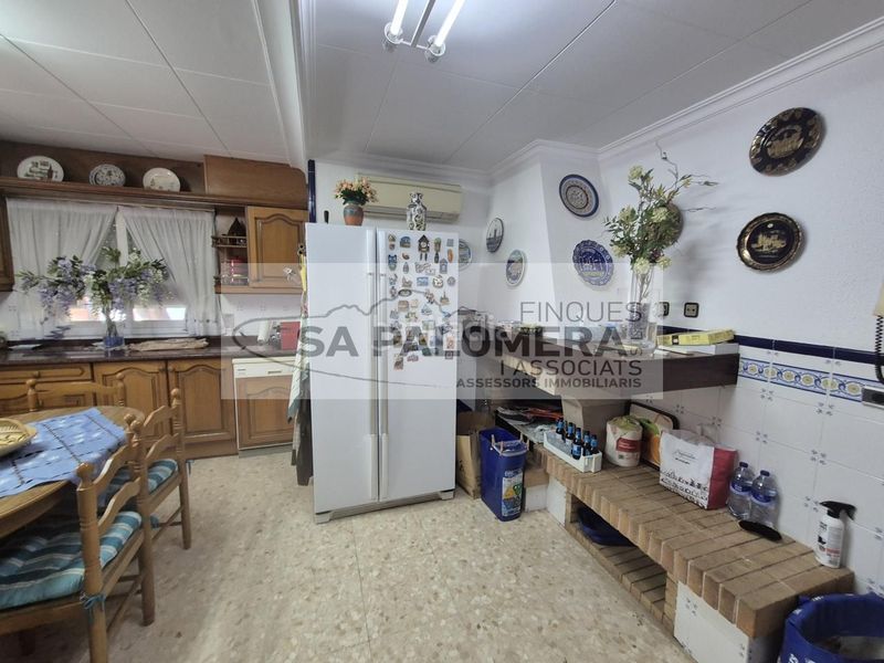Foto cfbcbcb9-a889-4be3-aa00-a13dd6692da1. Casa amb piscina a La plantera Blanes
