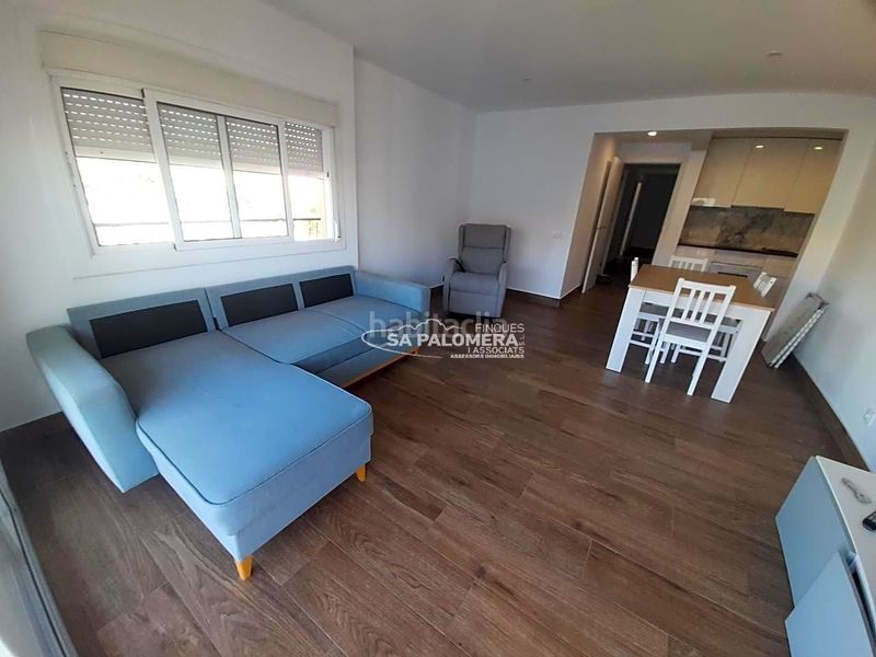 Foto 265dd638-0721-4c26-90d0-88b953722f46. Pis a Els Pins Blanes