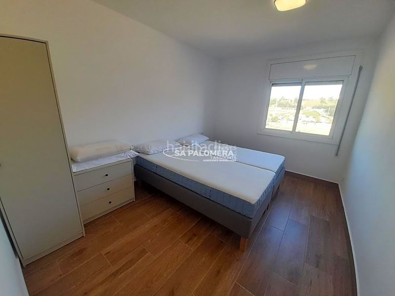 Foto 7faee653-b78e-4eab-ba33-e811120e2914. Pis a Els Pins Blanes