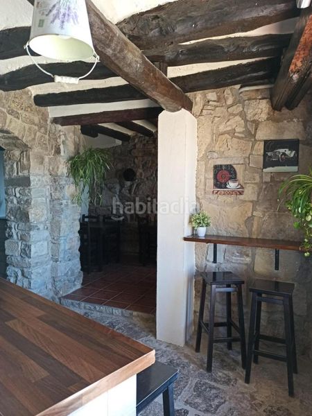 Foto 9bf67573-d77d-41d5-8014-b4dd47ce62f2. Masia a Forès