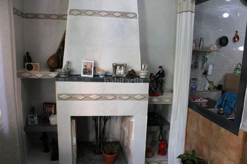 Foto 0c0a2b18-8f6e-4c7b-8565-82957a15193d. Casa adossada amb aparcament a Bellpuig