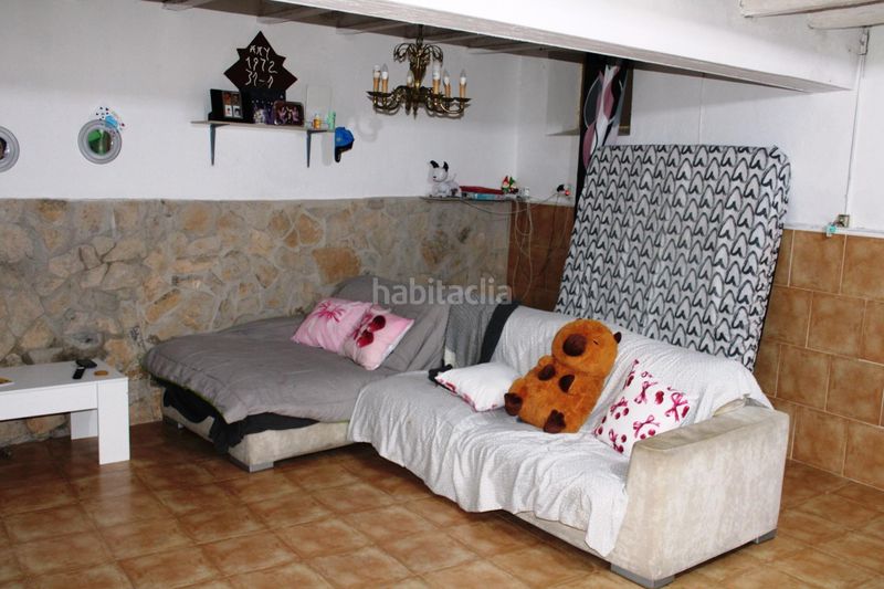 Foto 0d2e679c-01b2-492c-a916-e975635ecf97. Casa adossada amb aparcament a Bellpuig