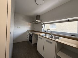 Lloguer Pis  Dels estels. Luminoso piso de 3 habitaciones  plaza de garaje en rosselló