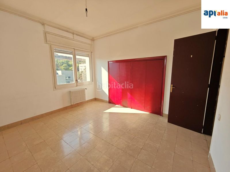 Foto 4e90ae3a-2f9f-49b8-bd22-a064fe6bb341. Pis a prat de la riba 57 a Príncep de Viana-Clot-Xalets Humbert Torres Lleida