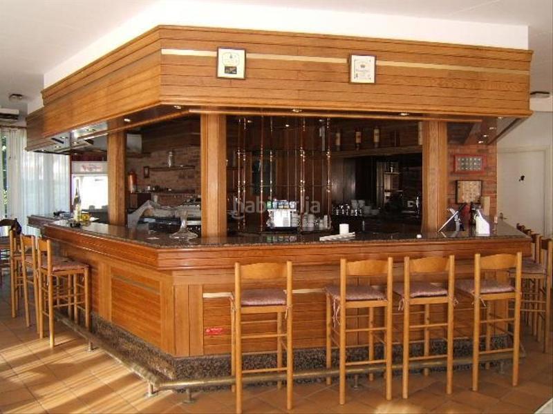 Foto ef48b5b8-950b-46b8-bb46-299030f19f0c. Local commercial dans l´Estartit poble Estartit