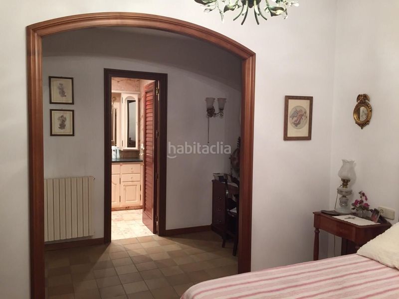 Foto 4087e198-b4e0-4679-9fb2-8b3ca219f62f. Casa amb calefacció aparcament a Bisbal d´Empordà (La)