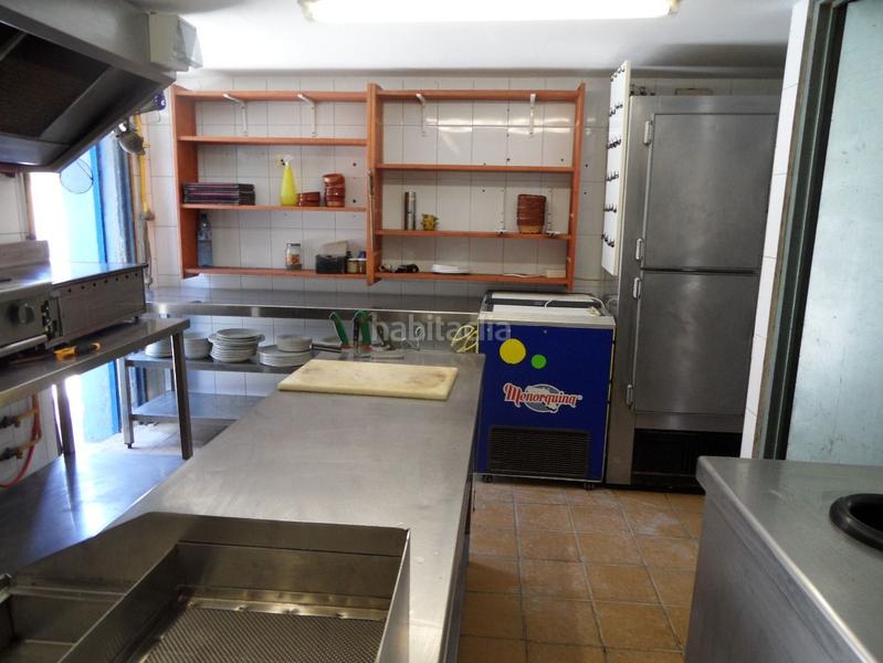 Foto 6224f94a-061c-4b6a-b9ca-a5afdd2c571f. Local comercial a l´Estartit poble Estartit