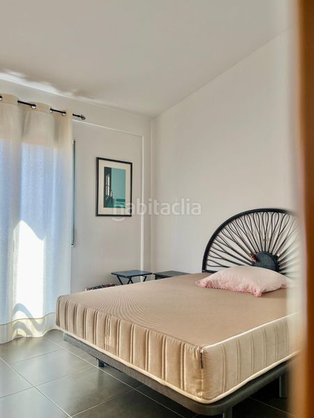 Foto 100b7c5b-f795-45aa-8f9f-480a5c75f1f8. Casa amb calefacció aparcament a Eixample Residencial Escala (L´)