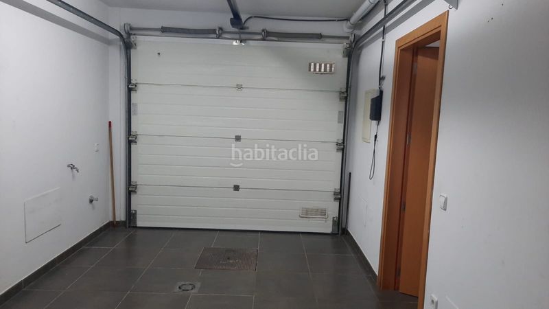 Foto 3be53750-1bc2-4cb3-af0a-d501607e7f1a. Casa amb calefacció aparcament a Eixample Residencial Escala (L´)