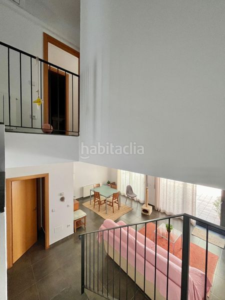 Foto de5f3cf1-2536-4419-bba6-513656af66f4. Casa amb calefacció aparcament a Eixample Residencial Escala (L´)