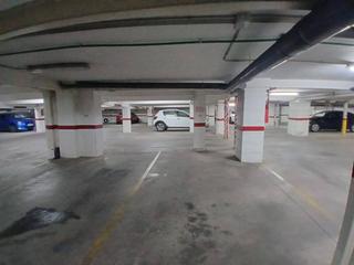 Aparcament cotxe  Calle calle de carlos iii. Parking en zona estacion!!!