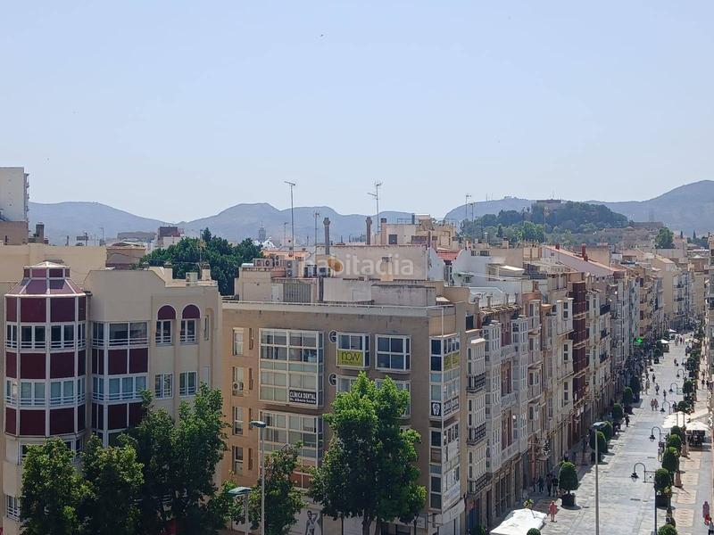 Foto ac4476ec-0661-4953-841c-385db2943d18. Pis amb aparcament a Casco Antiguo Cartagena