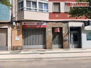 Local Comercial  Calle jimenez de la espada. Gestmuro vende en exclusiva  local comercial en jimenez de la es