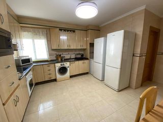 Miete Etagenwohnung in Los Barreros - Cuatro Santos. Gestmuro alquila piso en zona ramón y cajal cartagena para estud