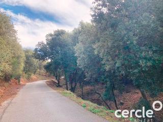 Terrain résidentiel à Carrer coll monner 10. Balcó de sant llorenç , bien situado, transporte cerca, castella