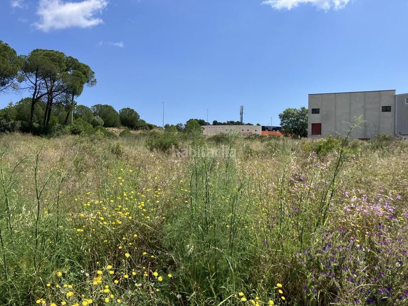 Foto fd6381ea-4586-40a4-9c83-dc31dc29bf16. Area edificabile industriale in Eixample Residencial Escala (L´)