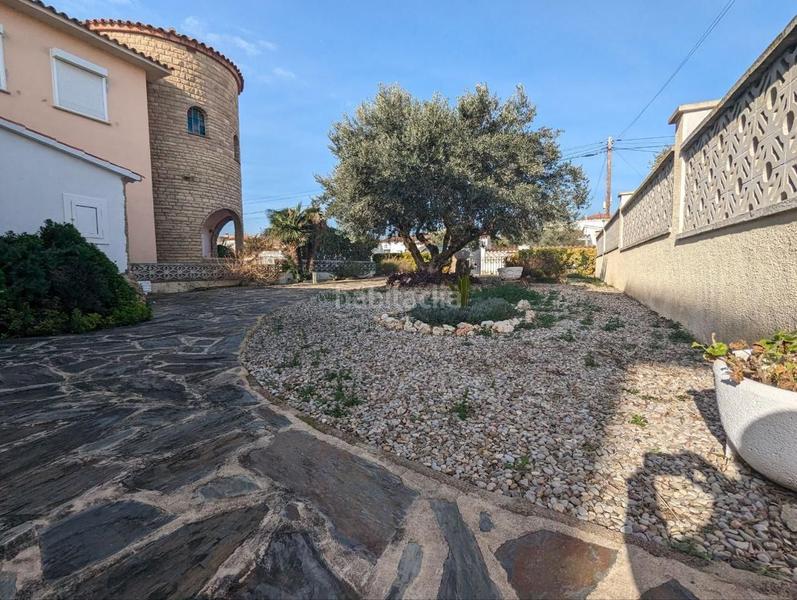 Foto 0d5e48c4-11a6-45fc-badd-1a5699fef5fe. Chalet avec chauffage parking piscine dans Tordera - Fluvià - Llobregat Empuriabrava