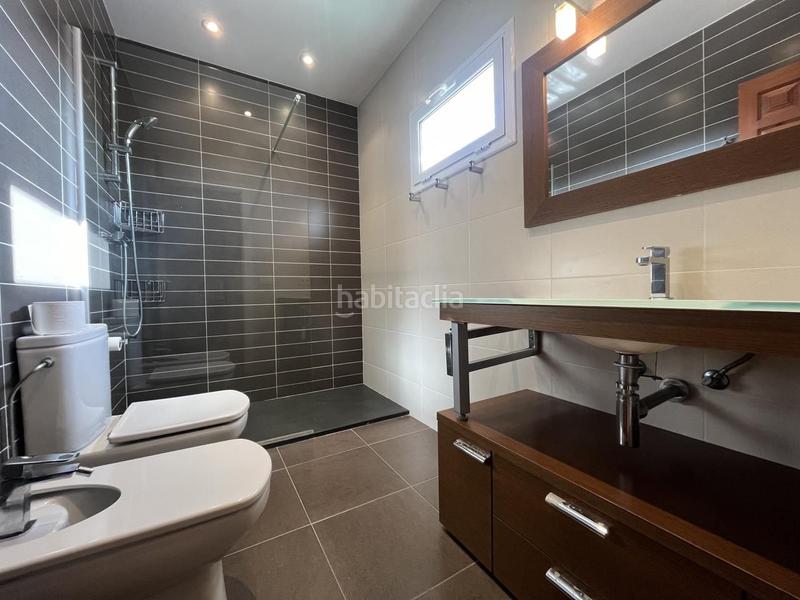 Foto 619d0930-8c3a-4578-8804-eb9e3fb7ad1c. Chalet avec chauffage parking piscine dans Tordera - Fluvià - Llobregat Empuriabrava