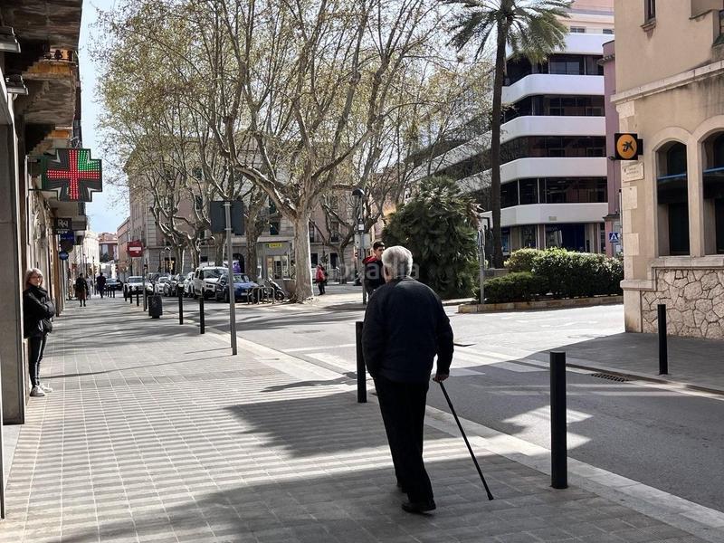 Foto e1f5917d-e343-46cb-80c5-9ad5983a8282. Edifici a Centre Figueres